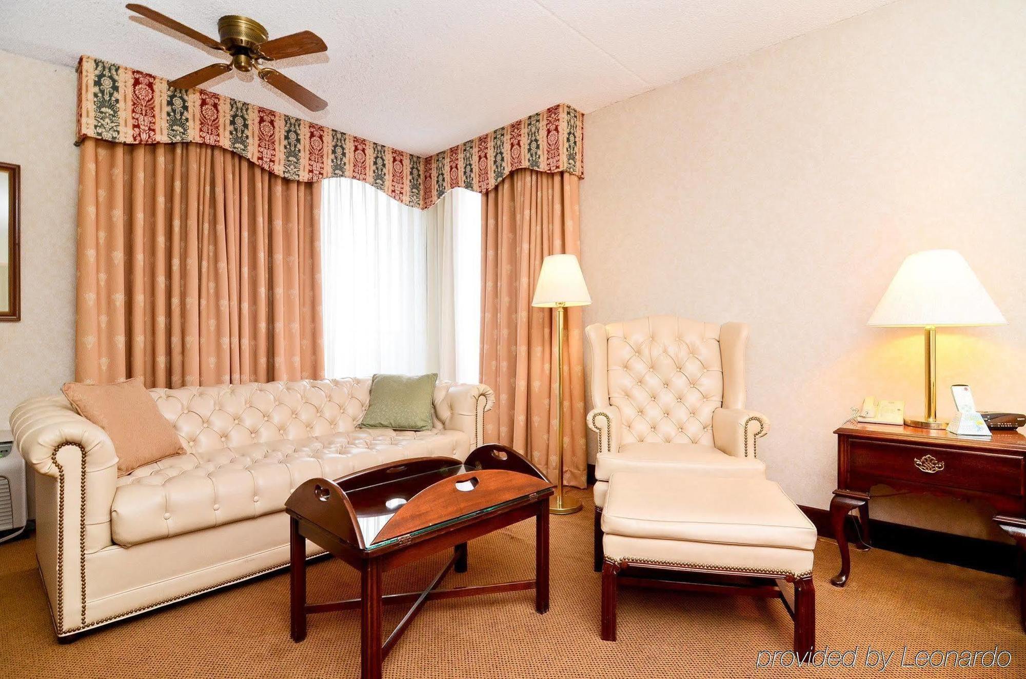Best Western Lafayette Executive Plaza Oda fotoğraf